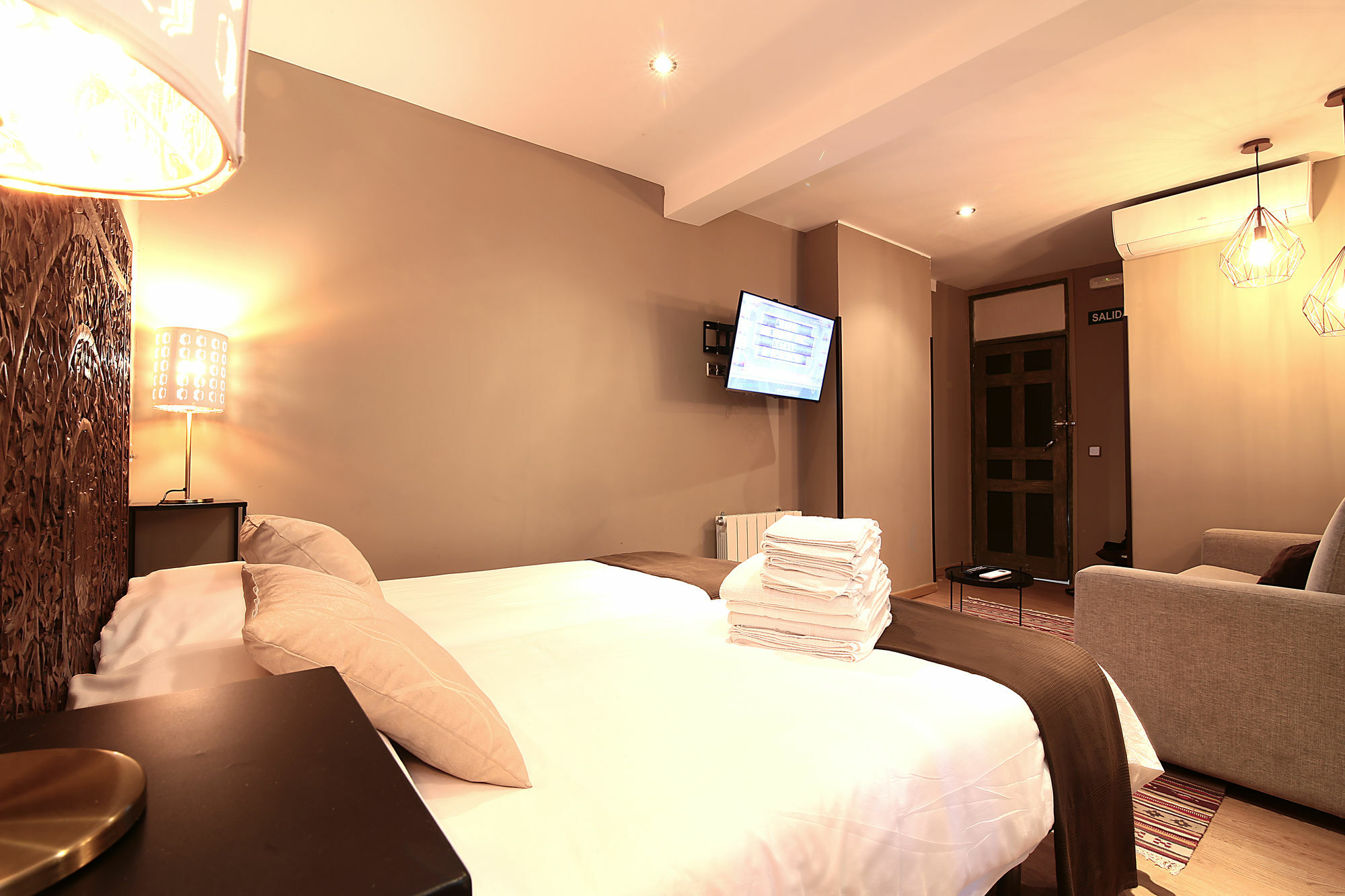 Abracadabra Suites Madrid Dış mekan fotoğraf
